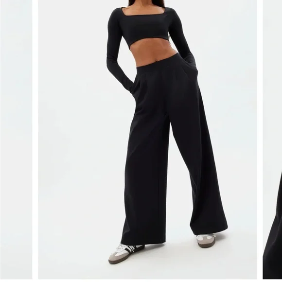 Girlfriend Collective Luxe Wide-Leg Pants - Picture 2 of 5